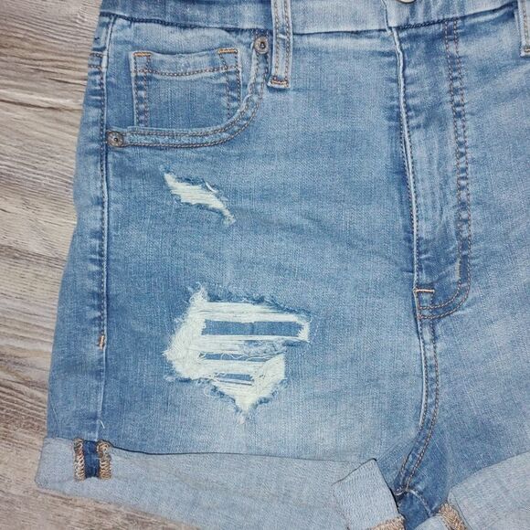 Aeropostale Super High Rise Curvy Midi Distressed Jean shorts Sz 8 - Picture 2 of 7